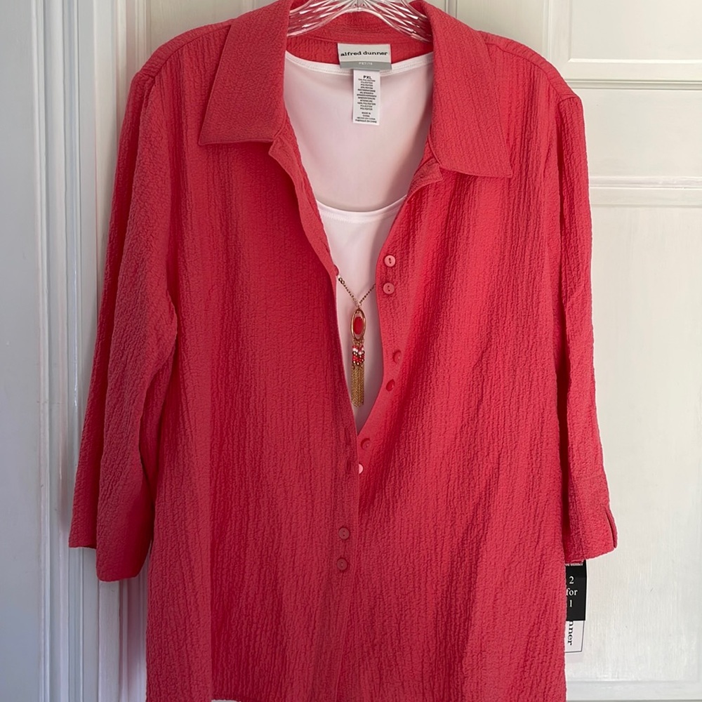 Alfred Dunner, XL, coral shirt with tank top and necklace